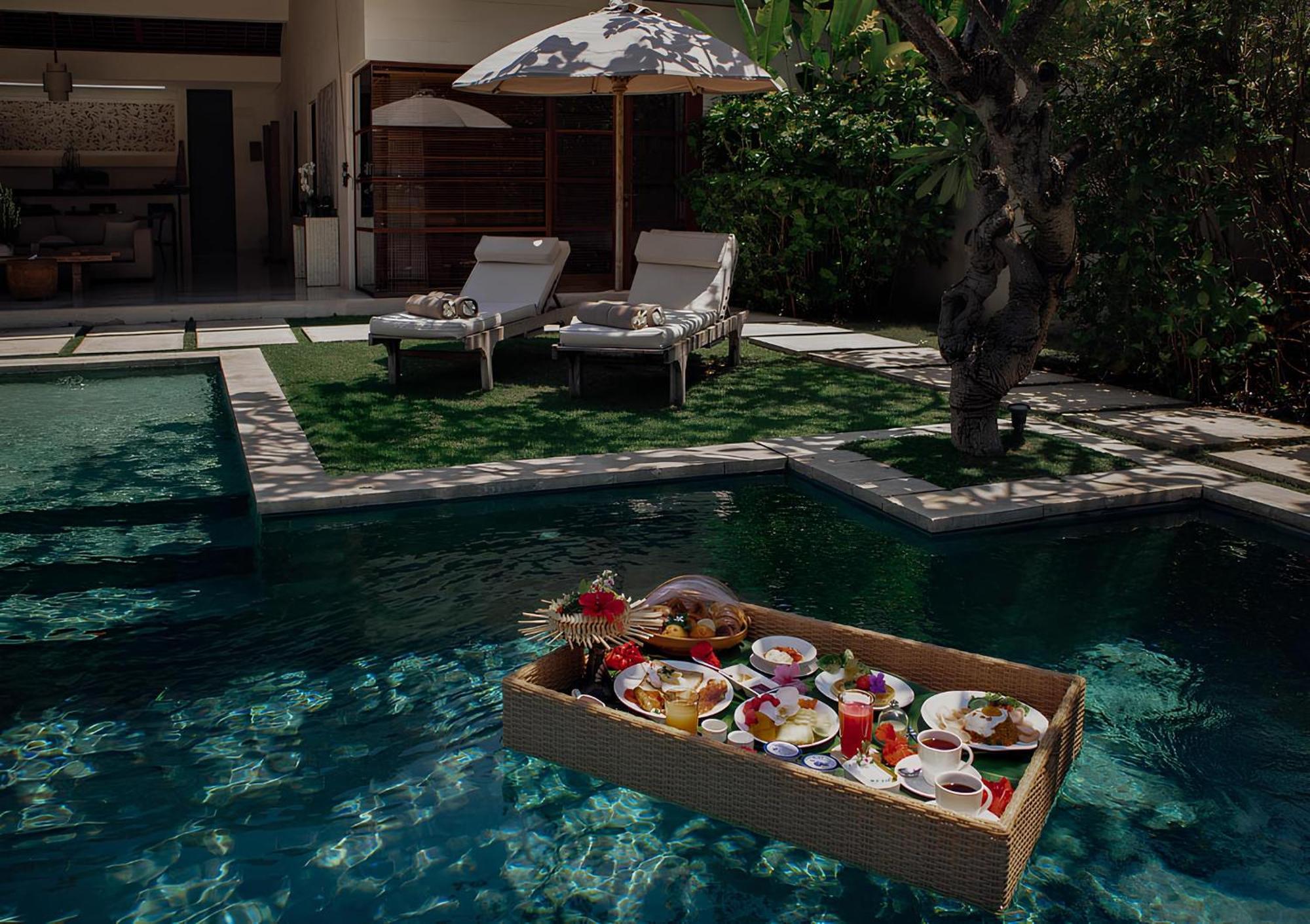 Nyaman Villas Seminyak Exterior photo